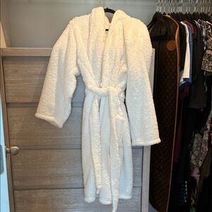 Pottery Barn White Fleece Robe